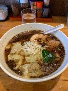 やくみや