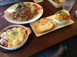 CAFE LE PIN 岩倉店
