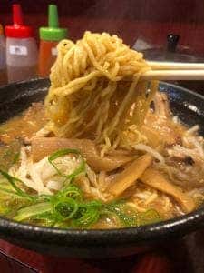 ぎょうざとらー麺の店 かじ村