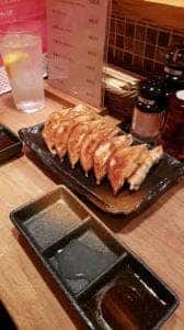 芳寿豚専門 北新地 ぎょうざ家