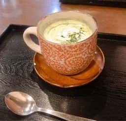 川越 あかりや