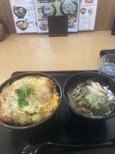 肉そば・とんかつ かつMI