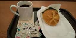 カフェ・ベローチェ 新宿三丁目店