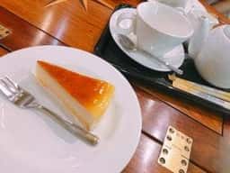 コーヒーと家具の店 さむしんぐ