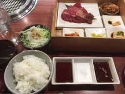 やきにくのバクロ RJR博多店