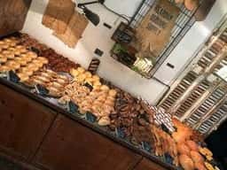 ヨシタベーカリー