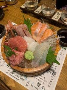 はち丸 金沢駅前店