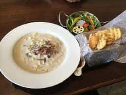 CAFE & DINING BRIDGE