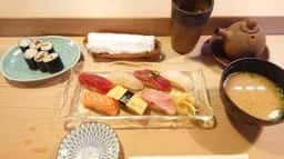 蛇乃目鮨