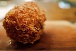 西冨家コロッケ店