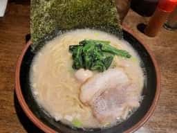 横浜家系ラーメン 金山家 本店