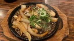 備長炭火焼鳥たまるや 本店