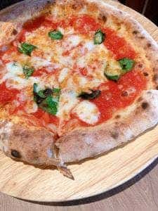 本格石窯焼PIZZA Napoli's 赤坂一ツ木通り店