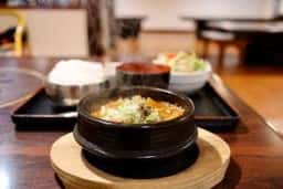 焼肉 松の木