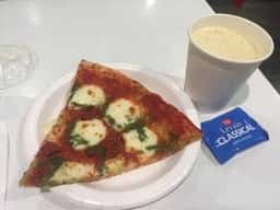 コストコホールセール フードコート 和泉倉庫店