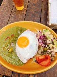 Sunny Cafe