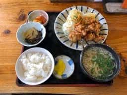 かねやまうどん 八代店