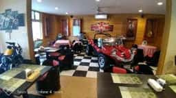 Ken’s Beachfront Cafe