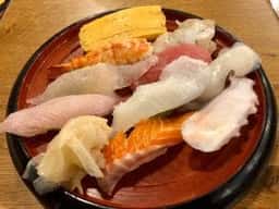 寿司 じじや サクラマチクマモト店