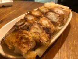大阪餃子専門店 541+
