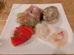 小料理とワイン たまや