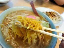 ラーメンさんぱち 豊平川店