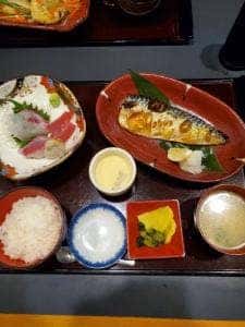 大漁活魚 ほうらい茶屋 長嶺店