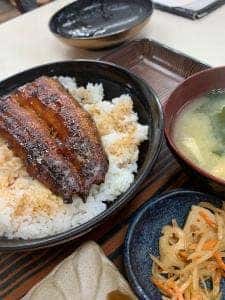 金四郎食堂