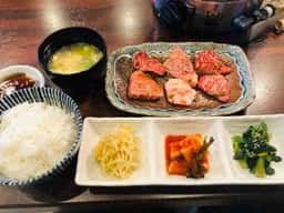 焼肉 二宮