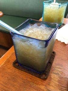 レストランパームツリー