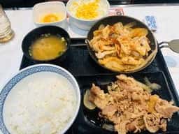 吉野家 三宮駅東店