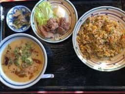 あじへい 上野佐那具店