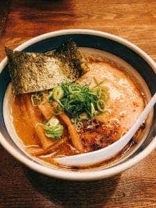 しんの助