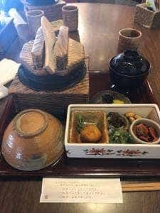 湖舟 鰻、すっぽん、鮒ずし、元祖しじみ釜飯