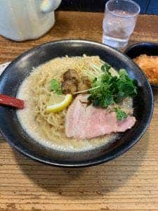岩本屋春江店