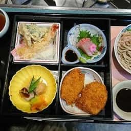 めん房つるつる水落店