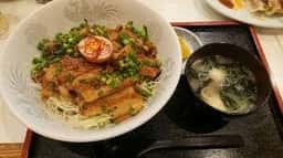 なかや