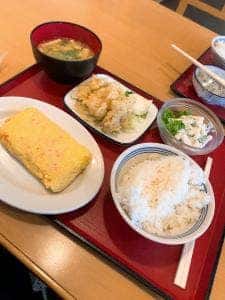 長吉六反食堂
