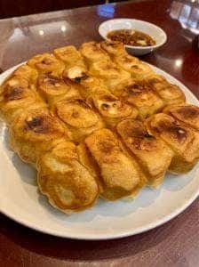 ぎょうざや
