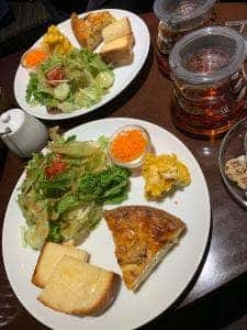 Double Tall Cafe de Luxe 仙台三越店