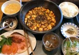 中国りょうり亭 一里河来