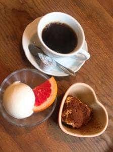 ピッツェリア トラットリア スガッチィー