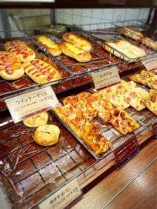 阪急ベーカリー&カフェ イオンタウン菰野店