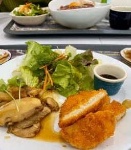 レスト＆カフェ海の隠れ家