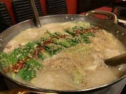 牛もつ鍋専門店 やま本