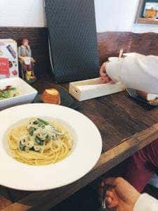 レストラン バロンジャヤ