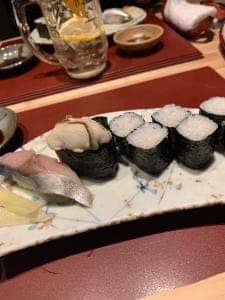 すし万