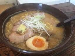 麺屋七彩