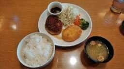 勝牛 海老名店