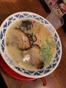九州ラーメン亀王 名谷店